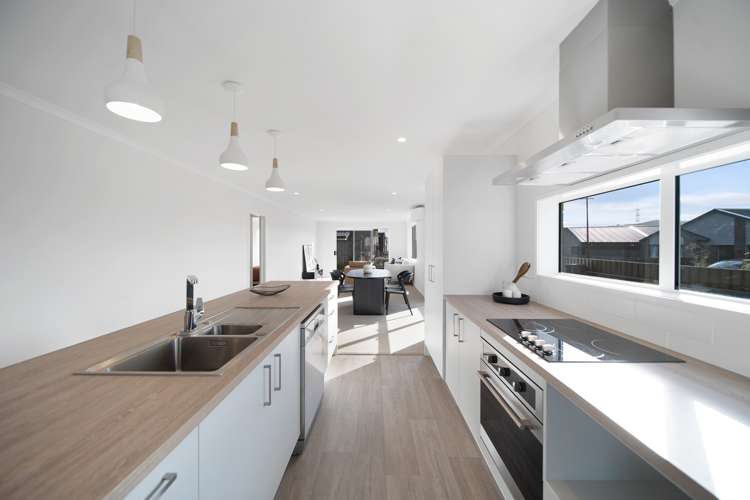 15 John Main Drive Ramarama_1