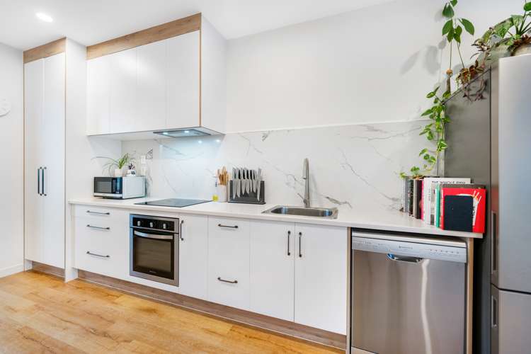 4/17 Woodford Avenue Henderson_5