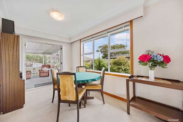 16 Sally Crescent Mount Roskill_9