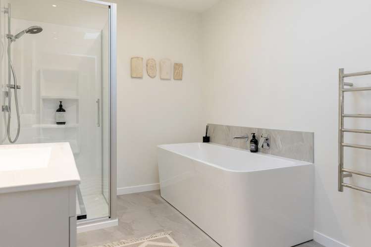 6 Sienna Way Rangatira Park_15