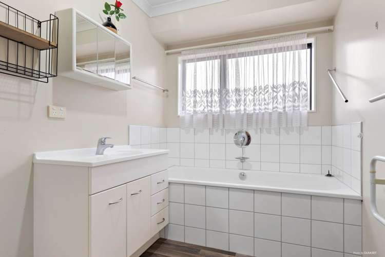 19 Lieshout Way Pukekohe_5