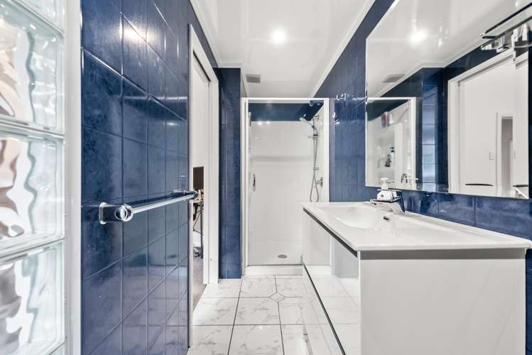 5 Thornycroft Avenue Epuni_11