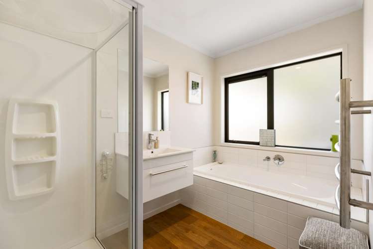 23 Finch Street Albert Town_13