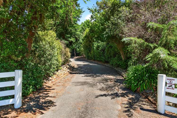 916 White Rock Road Martinborough_39