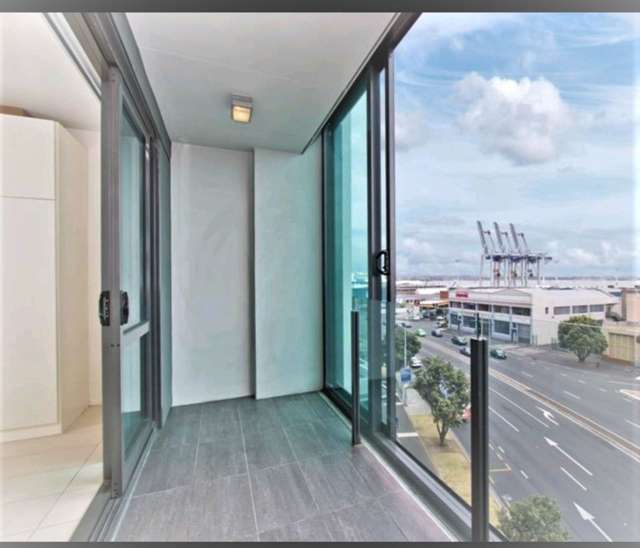 511/4 Dockside Lane Auckland Central_3