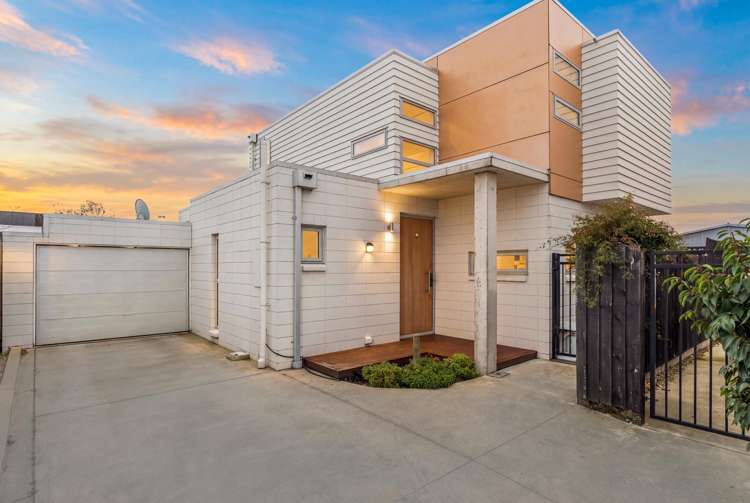3/45 Antigua Street_0