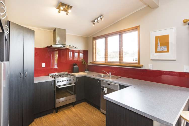 9 Leeds Street Milson_4