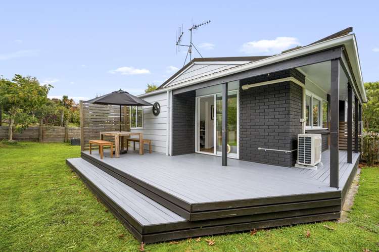 56 Shepherd Road Waipahihi_14