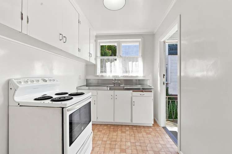 38 Montrose Street Point Chevalier_5