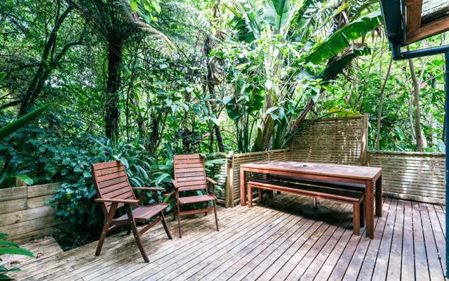 211 Ocean View Road Oneroa_4