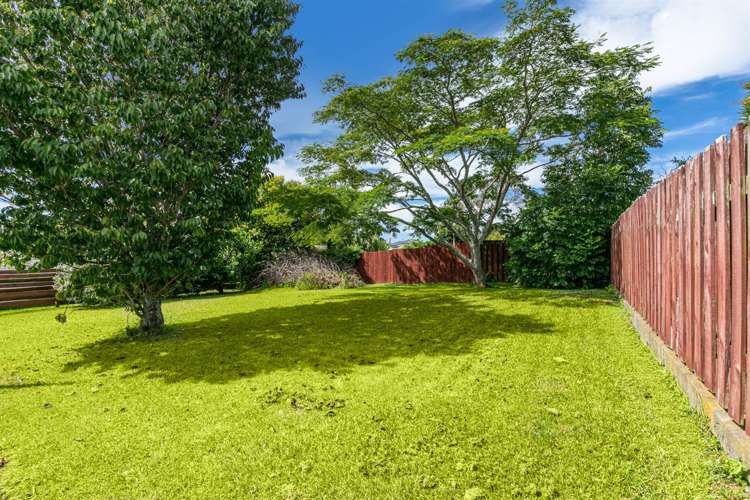 17 Divich Avenue Te Atatu South_31