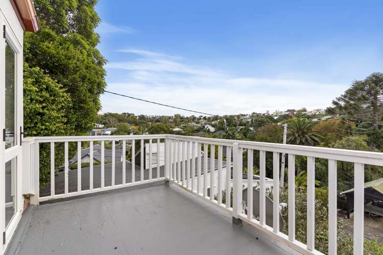 2/17 Maungarei Road Remuera_9