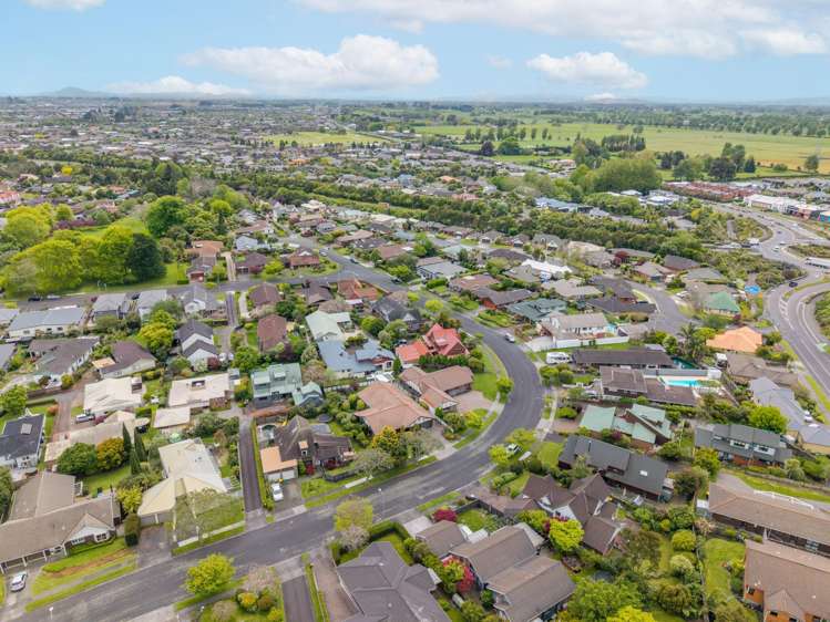 19 Ellerslie Avenue Chartwell_21