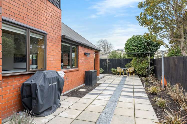 2/6 Chepstow Avenue Fendalton_20