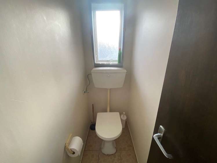 Hedge Row Sunnyhills_8