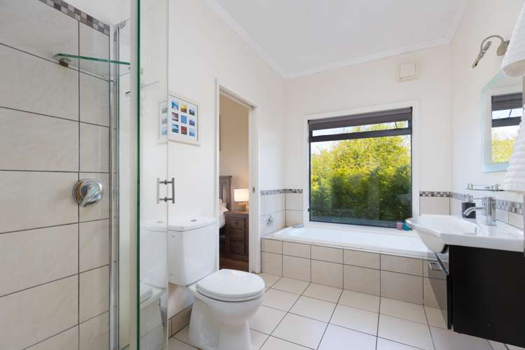 11 Britannia Heights Stepneyville_8