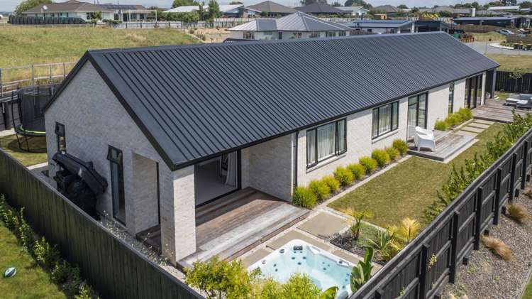 5 Safre Place Mapua_40