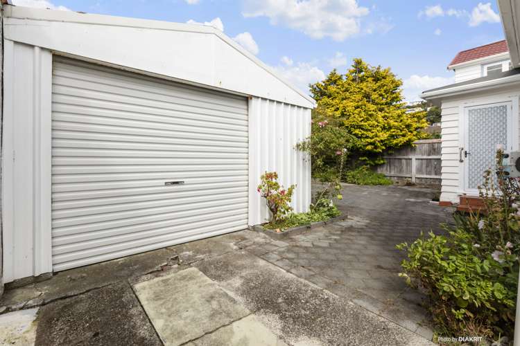 17 Bentinck Avenue Strathmore Park_13