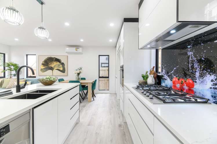 15b Addison Street Blockhouse Bay_9