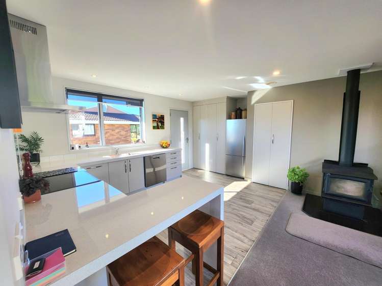 8 Oakleigh Crescent Oamaru_5