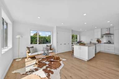 65A Waiatarua Road_4