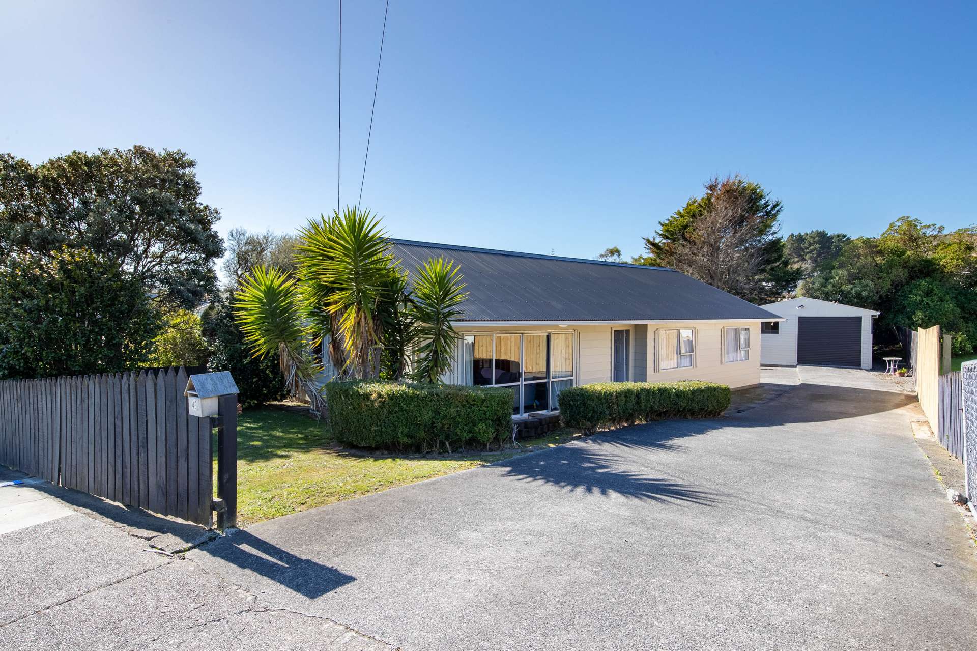 43 Levant Street Cannons Creek_0