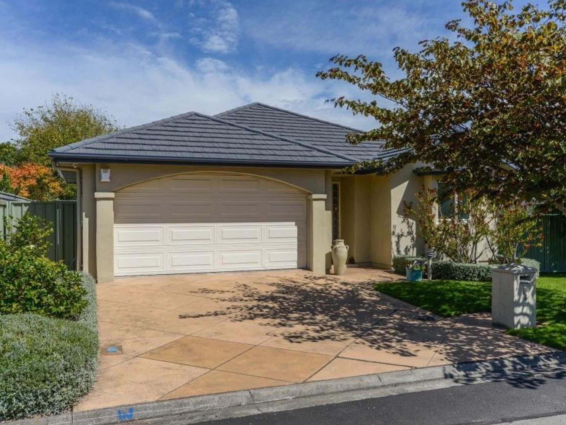 8 Phoenix Place Havelock North_0