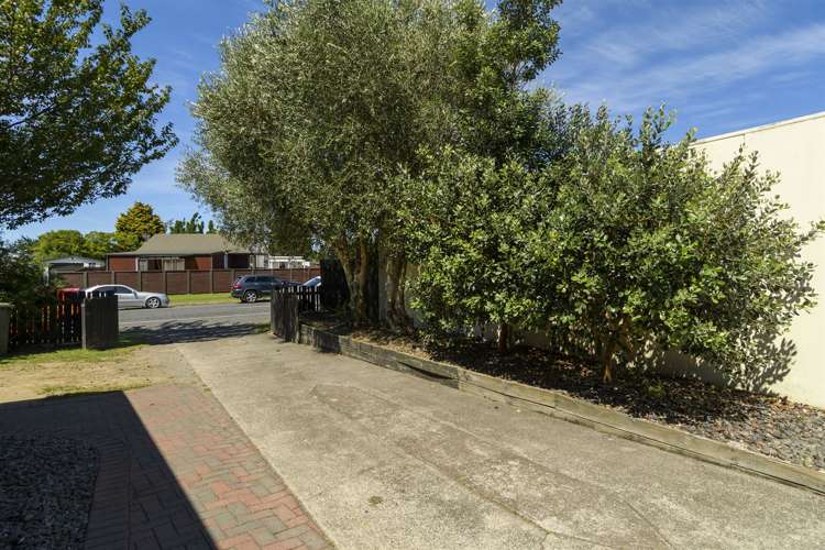 110 Windermere Drive Poike_16