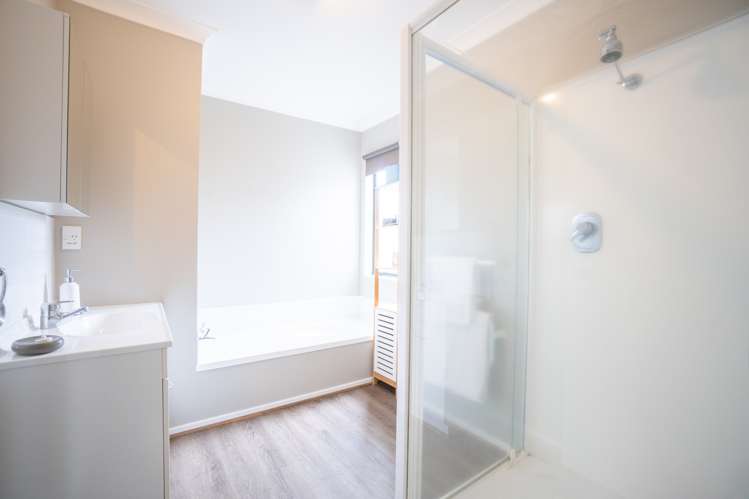 45 Dalfield Place Highbury_14