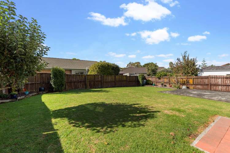 5 Oakmont Place Wattle Downs_12