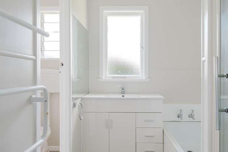 10 Erika Place Fairview Downs_16