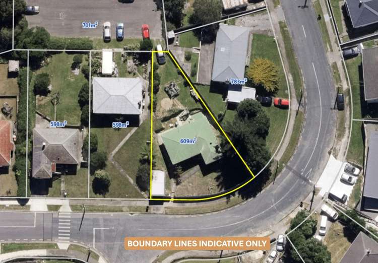 6 Hampshire Street Cannons Creek_16