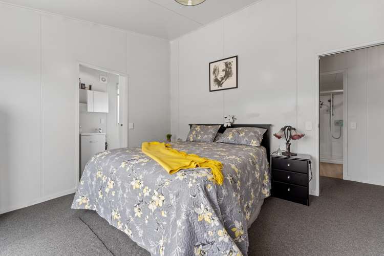 68 Grey Street Woodville_11