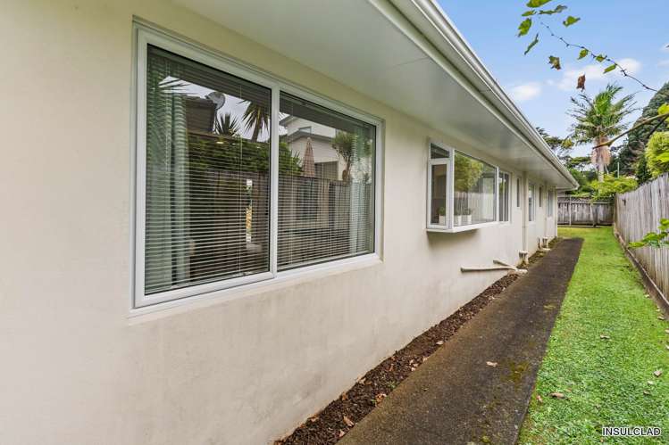 9 Redfern Lane Glenfield_23