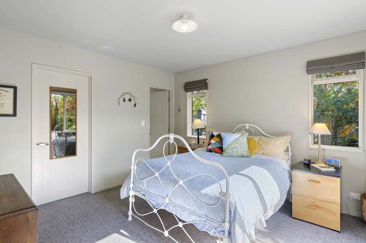 275 Southfield Drive Lincoln_11