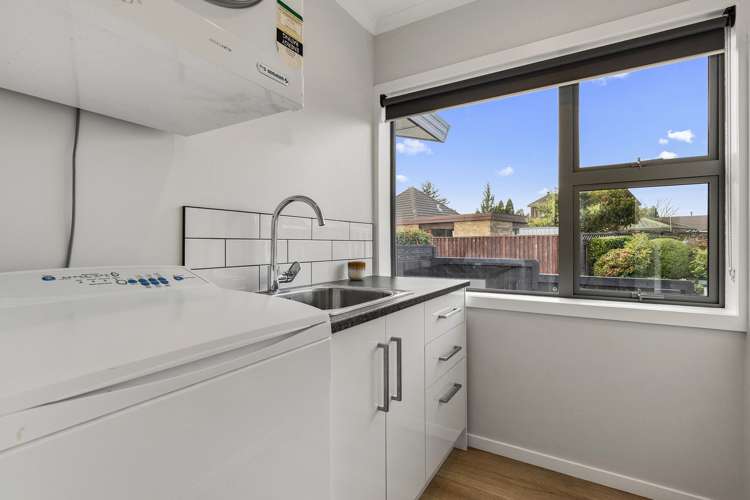 8 Cooper Place Chedworth_18