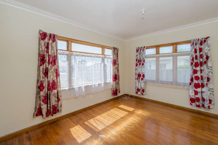 6 Queenwood Road Levin_6