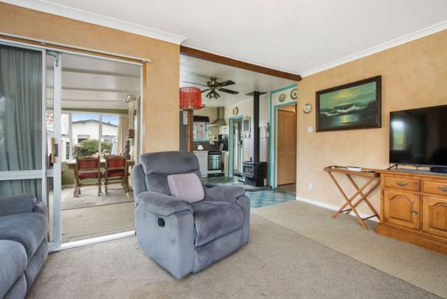 77 Barry Road Waihi_3