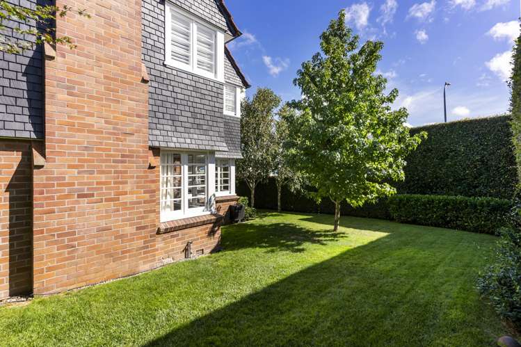 130 St Stephens Avenue Parnell_27