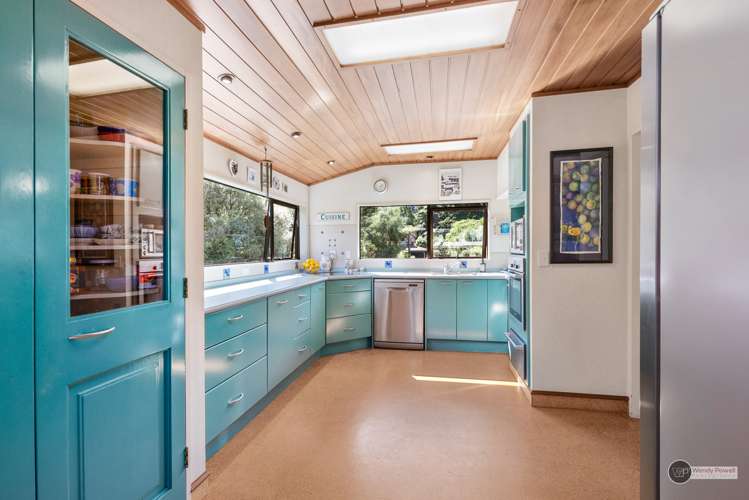 2 Lady Bell Grove Lowry Bay_6