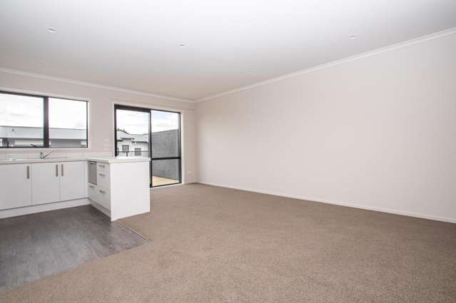8/10 Charlemont Street 3295_4