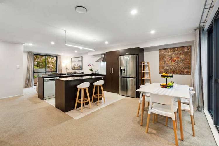 60/182 Flat Bush School Road_2