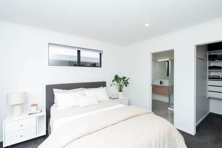 16 Trewern Avenue Chartwell_8