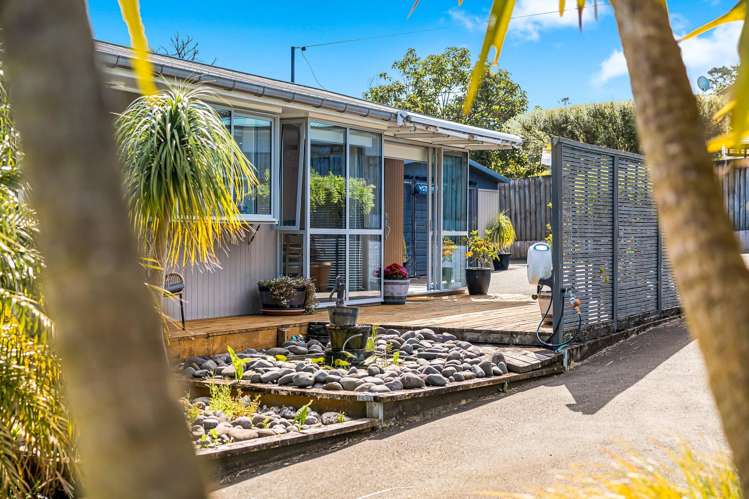 72 Albany Highway Greenhithe_21