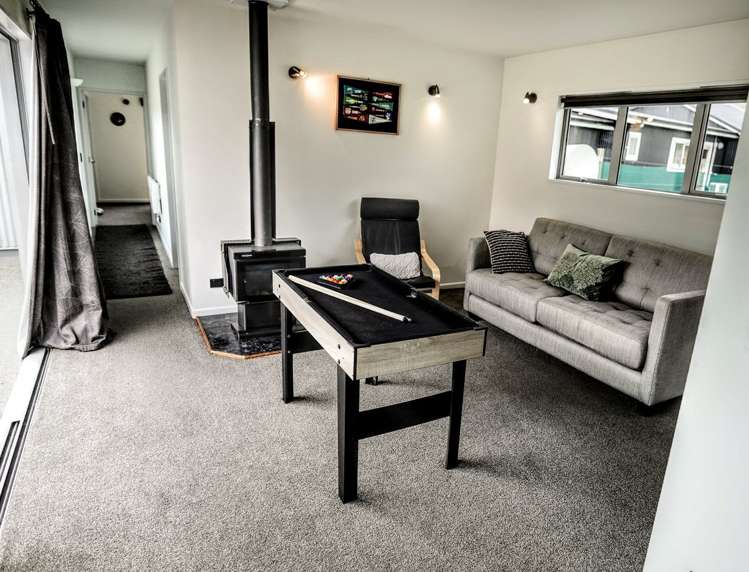 8 Invincible Drive Glenorchy_10