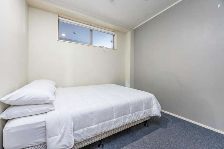 1029/72 Nelson Street_3