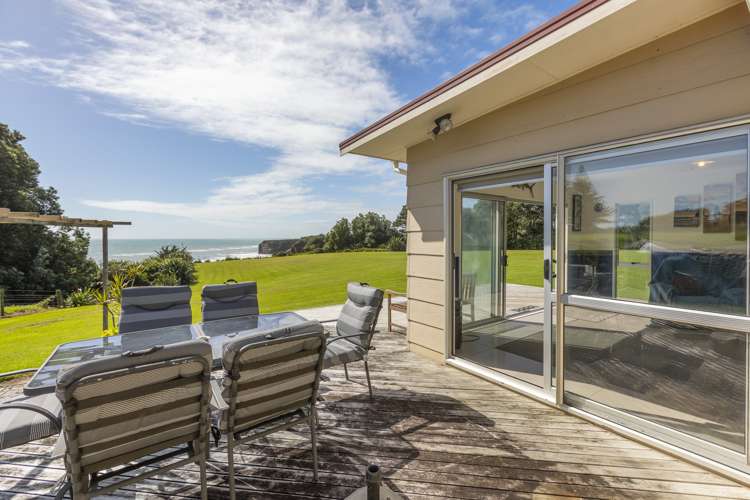 4023 Mokau Road Tongaporutu_9