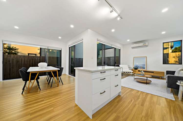 72 Craigs Way Hobsonville_5