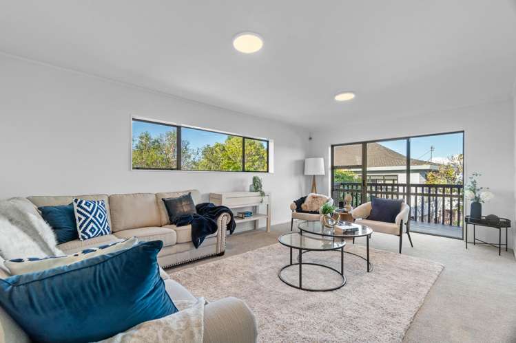 1/965 Beach Road Torbay_8