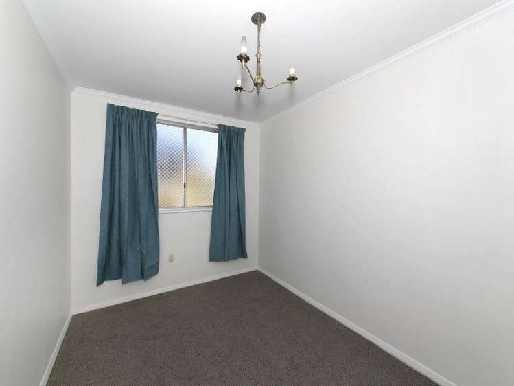 2/29 Waikawa Road Picton_10